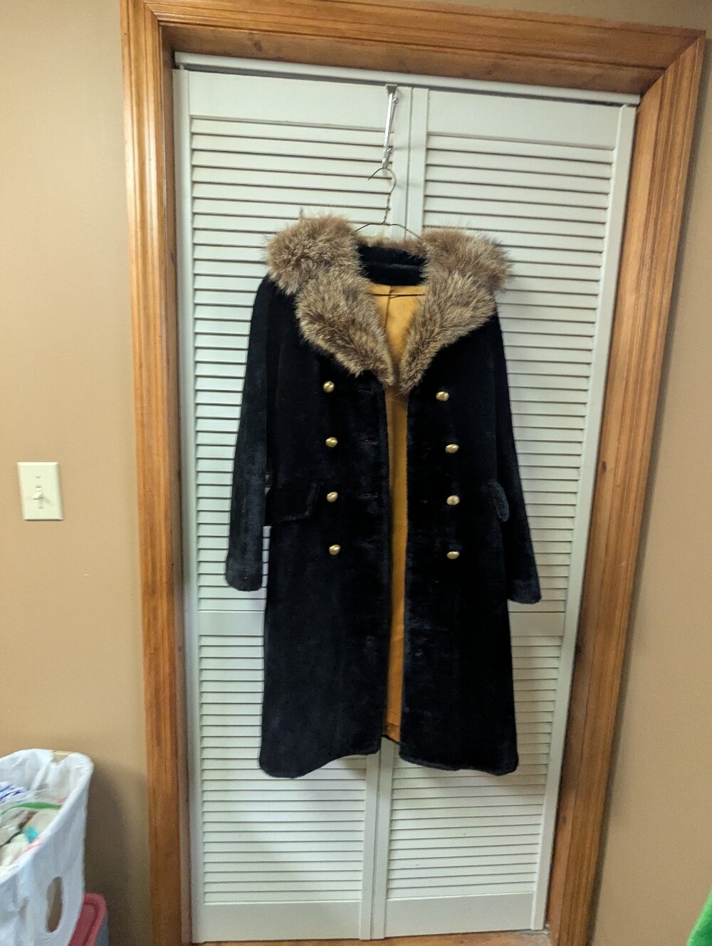 Vintage Chante' Black Plush Coat With Faux Fur Collar